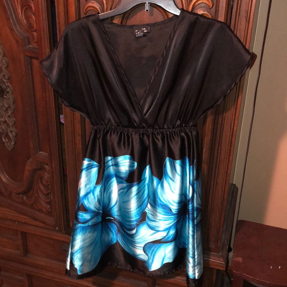 Women’s rue 21 dress